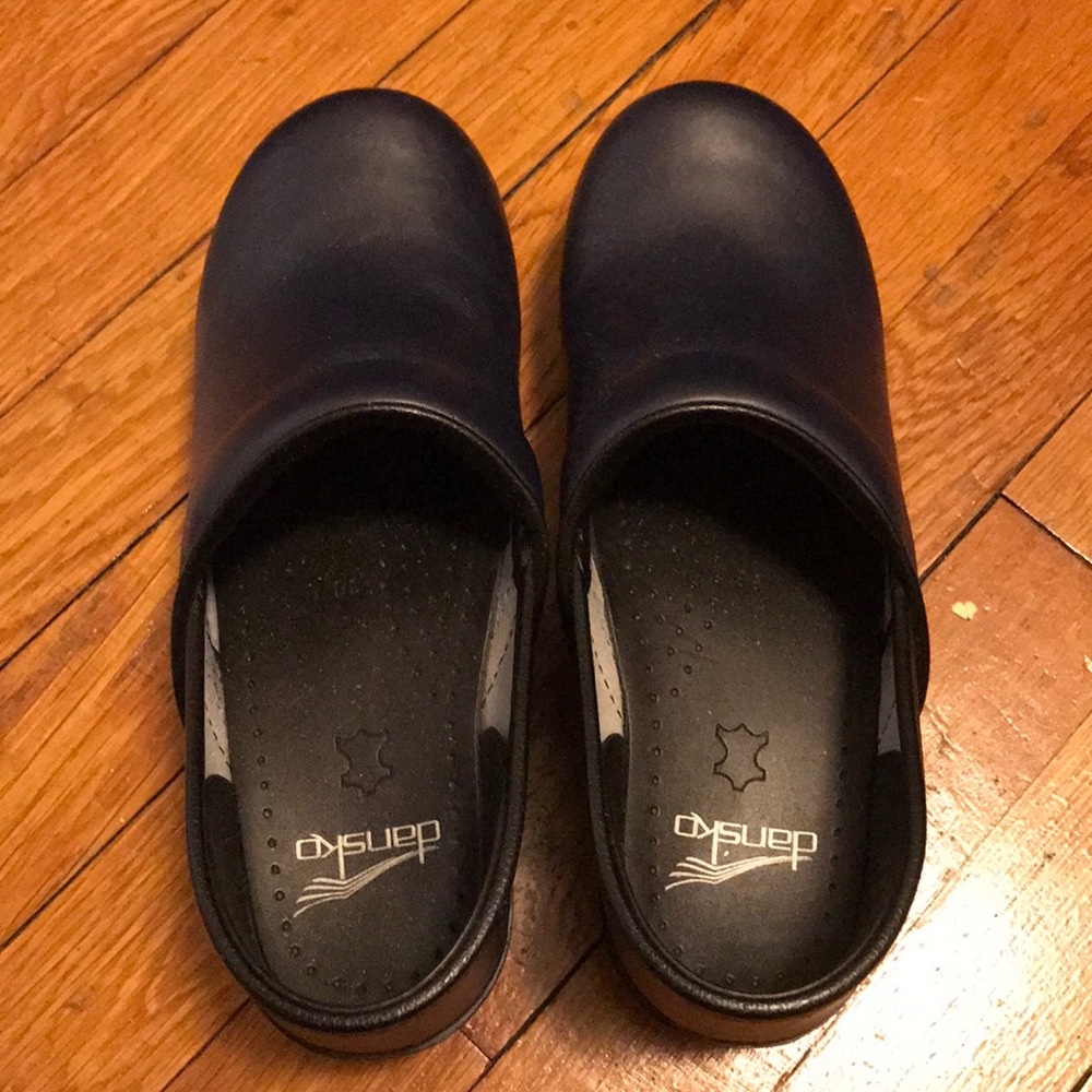 Genuine Dansko clogs 38